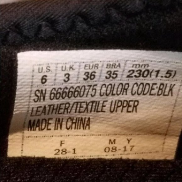 NEW Skechers Ultra Flex Free Spirit Sneaker - Picture 6 of 9